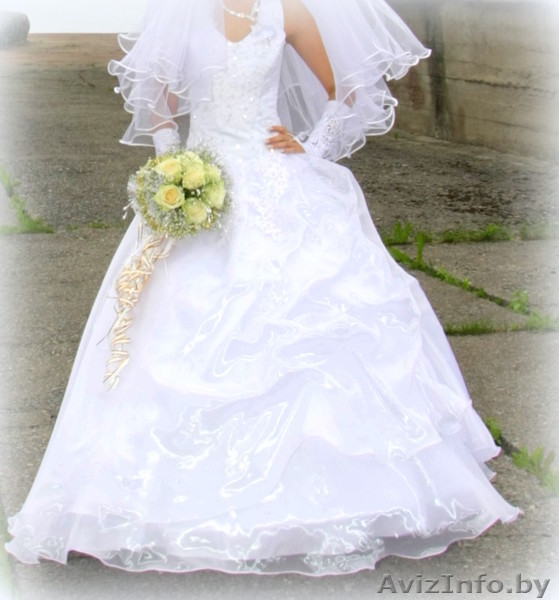 Продам белоснежное свадебное платье. - Изображение #1, Объявление #752302