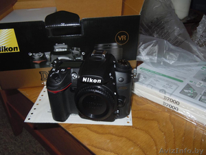 Nikon D7000 Digital SLR Camera with Nikon AF-S DX 18-105mm lens (Black) ::700 US - Изображение #1, Объявление #346382